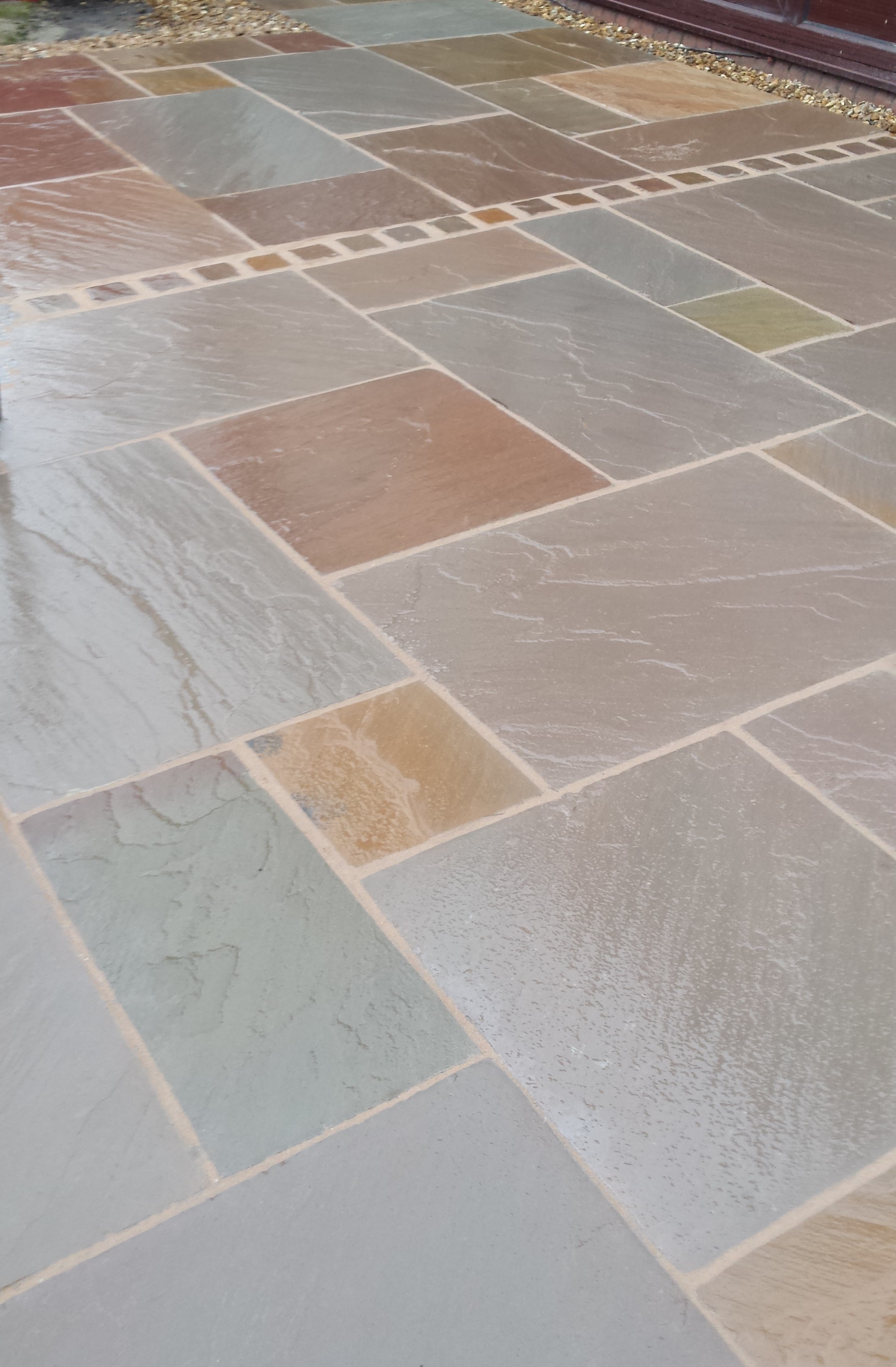 Autumn Brown Driveway Grade - 4 Size / 15.5m2 Project Pack - Image 4