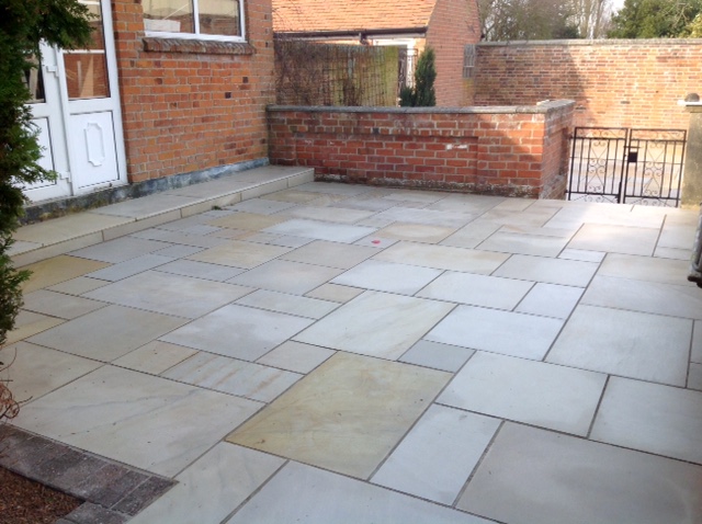 Fossil Buff Sawn & Honed - 20m2 Project Pack - Image 2