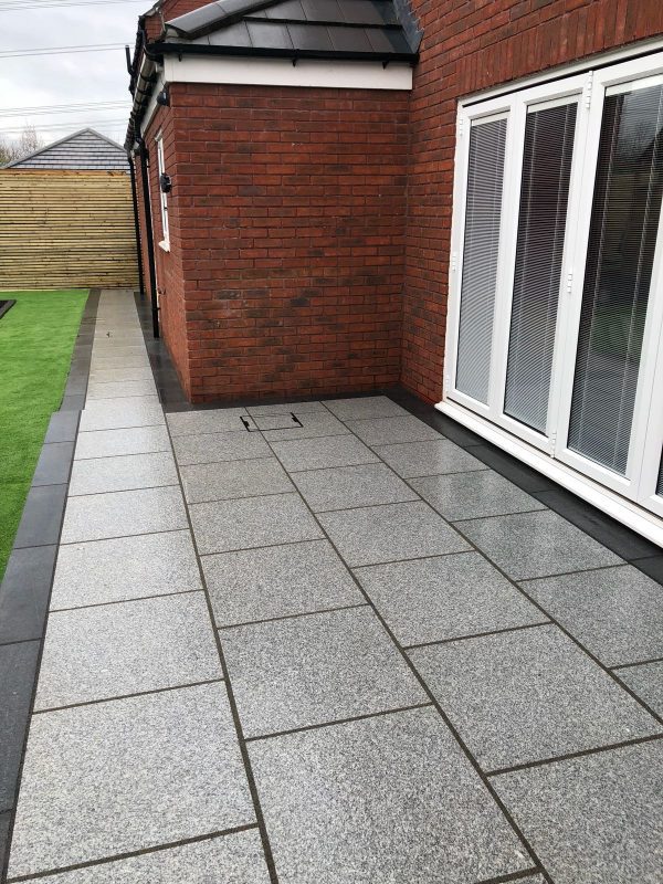 Silver Grey Granite Paving (G603) - 600mm x 600mm x 20mm / 19m2 Pack - Image 2
