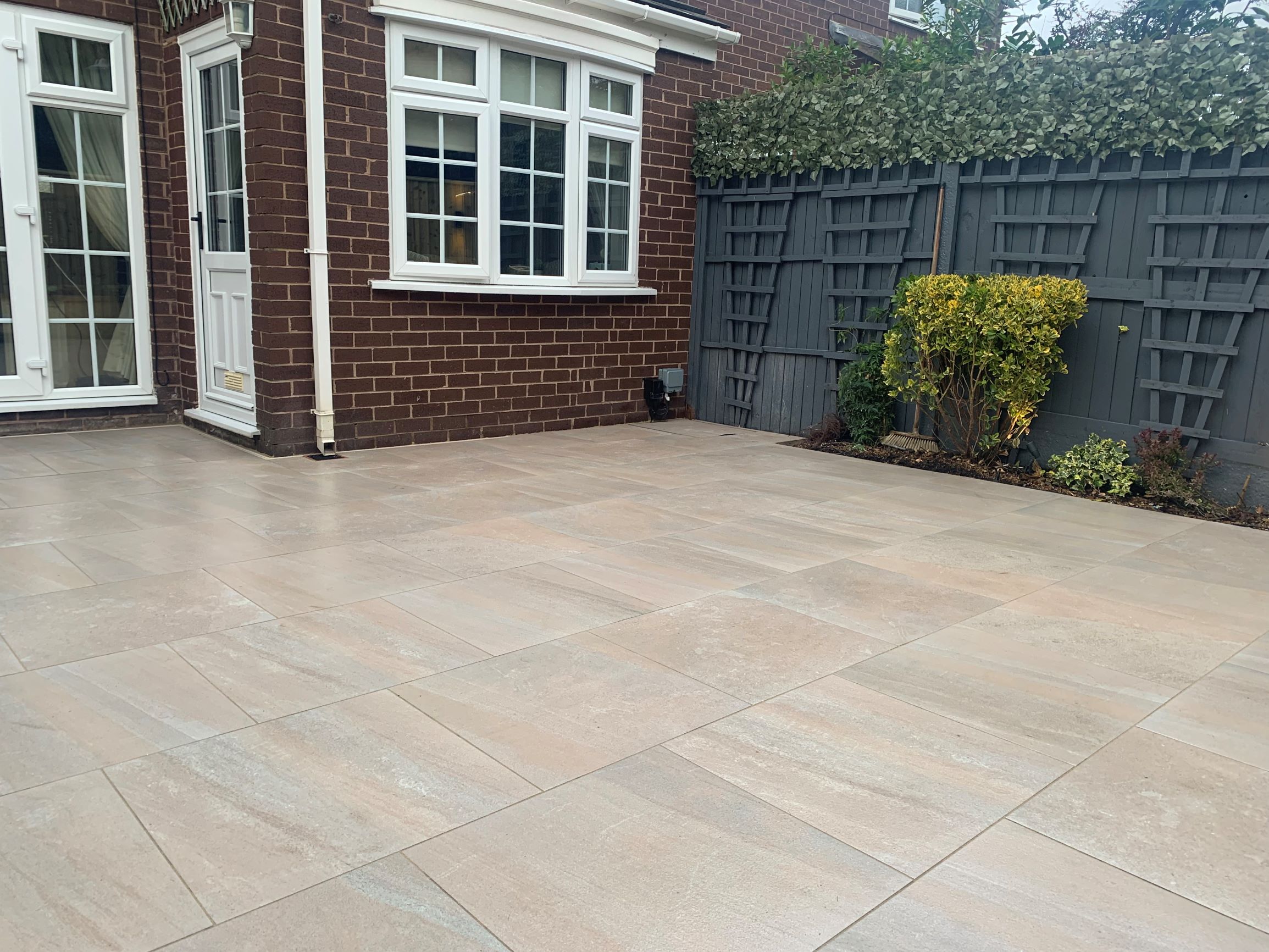 CANYON SAND - 595x595x20mm Rectified - 23.04m2 Pack - Image 2