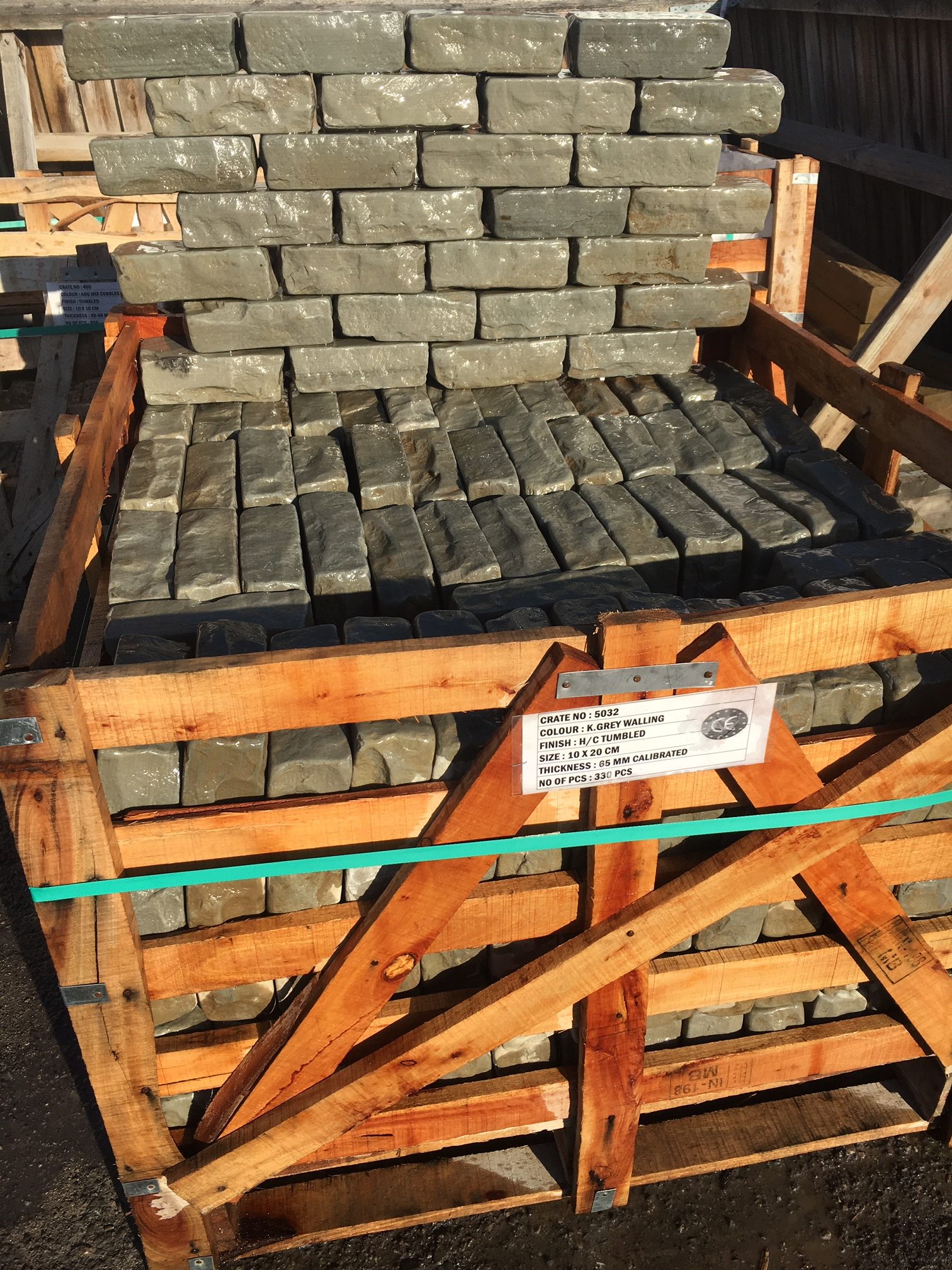 Kandla Grey Tumbled Walling - 5.4m2 (face) per pack - Image 5