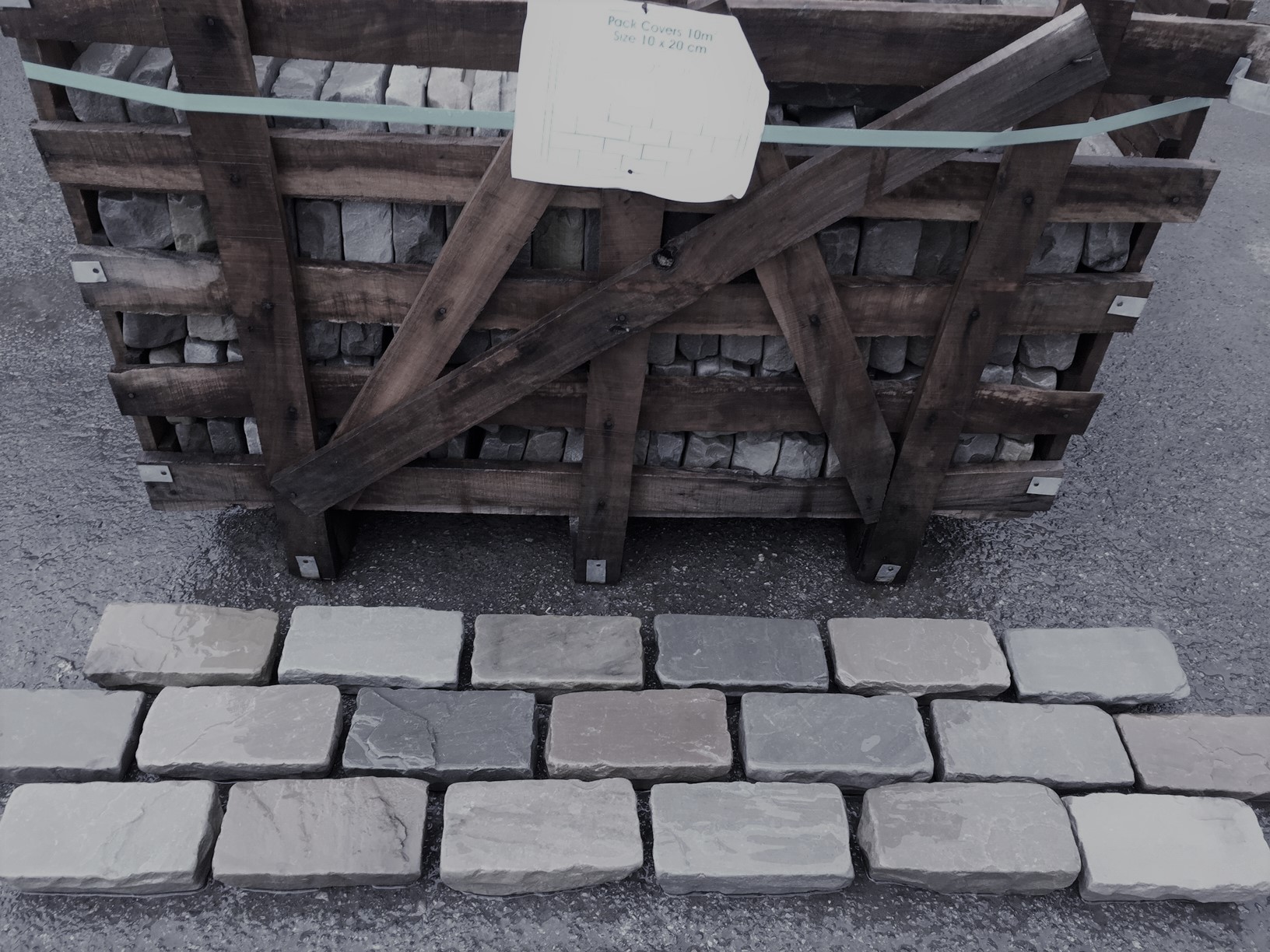 Kandla Grey Tumbled Cobbles - 200mm x 100mm x 60/40mm - 10m2 Pack