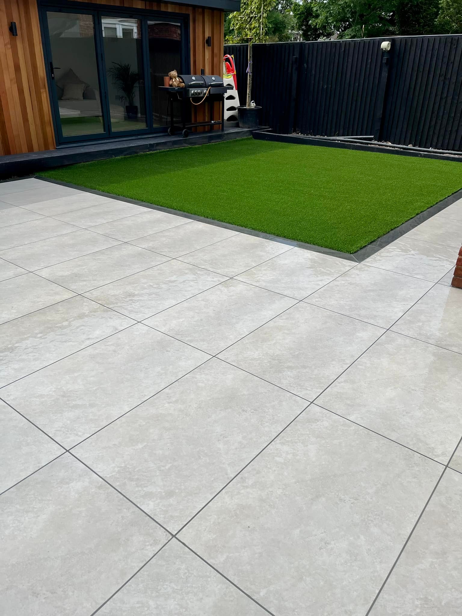 QUARTZ WHITE Porcelain - 900x600x20mm / 21.6m2 Pack - Image 11